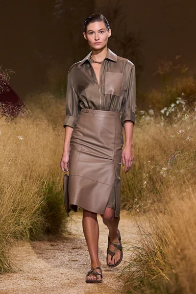 Look 22